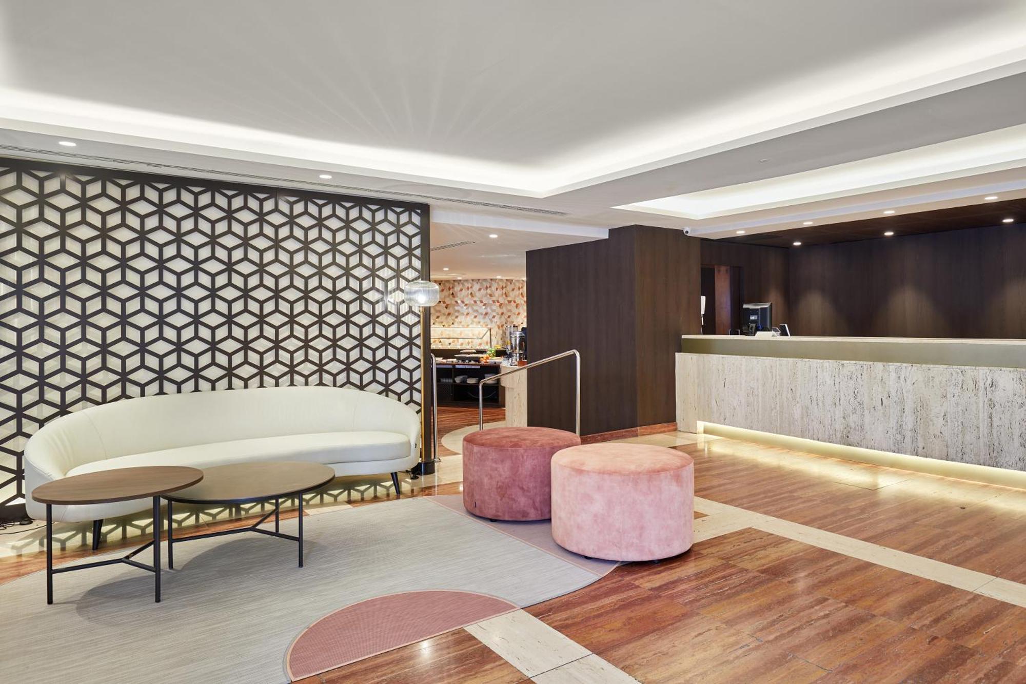 Hotell Exe Mitre 3*