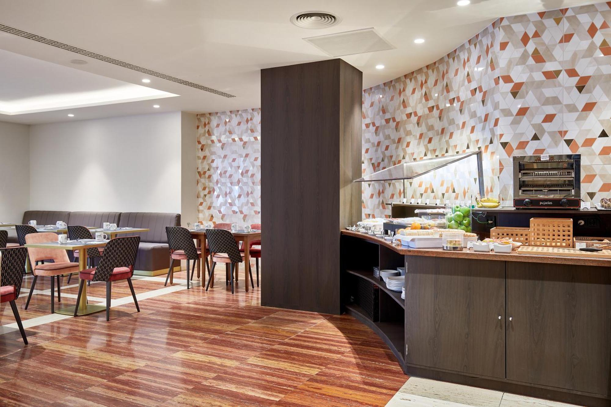 Hotell Exe Mitre Barcelona