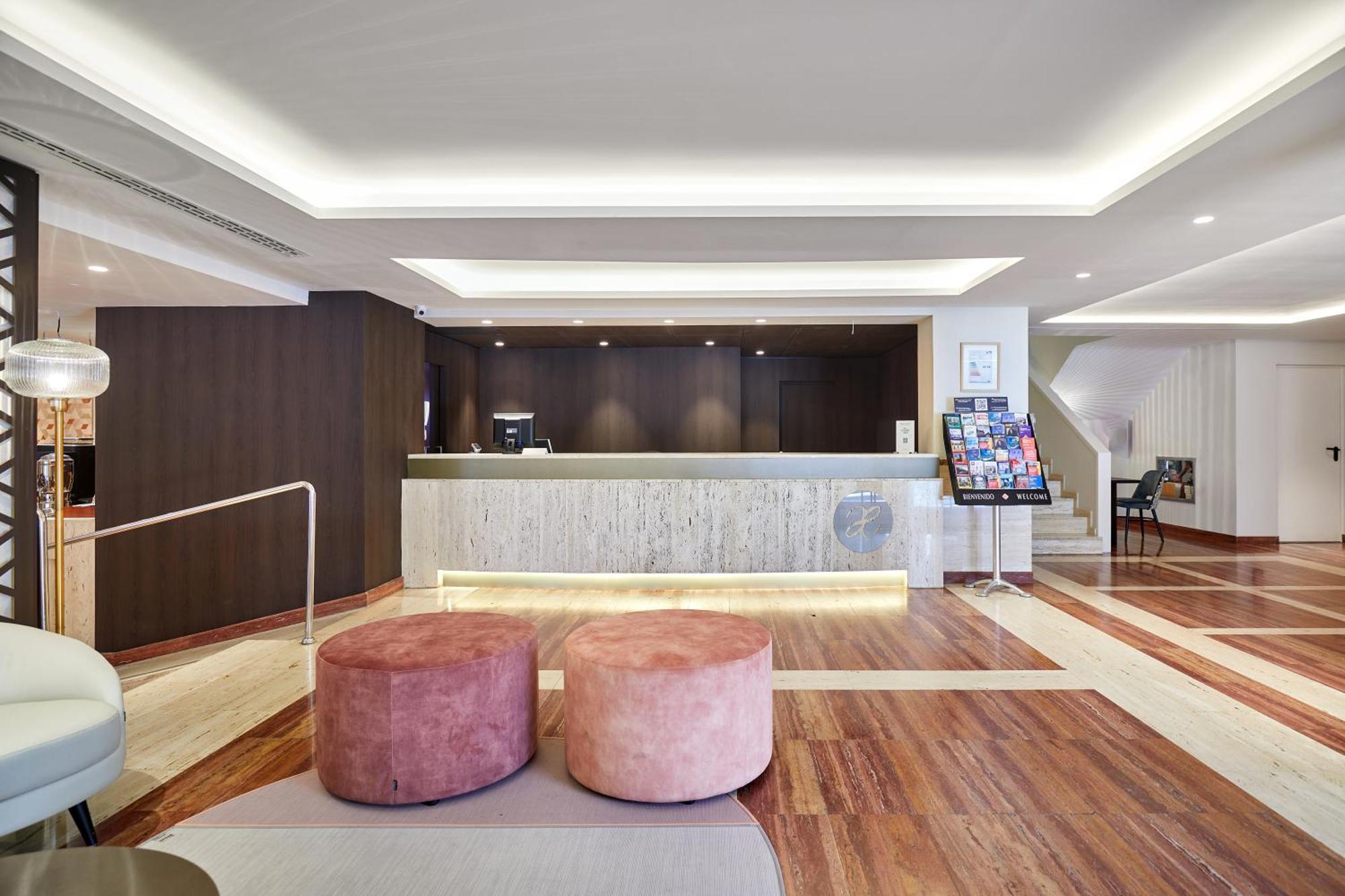 Exe Mitre Hotell 3*